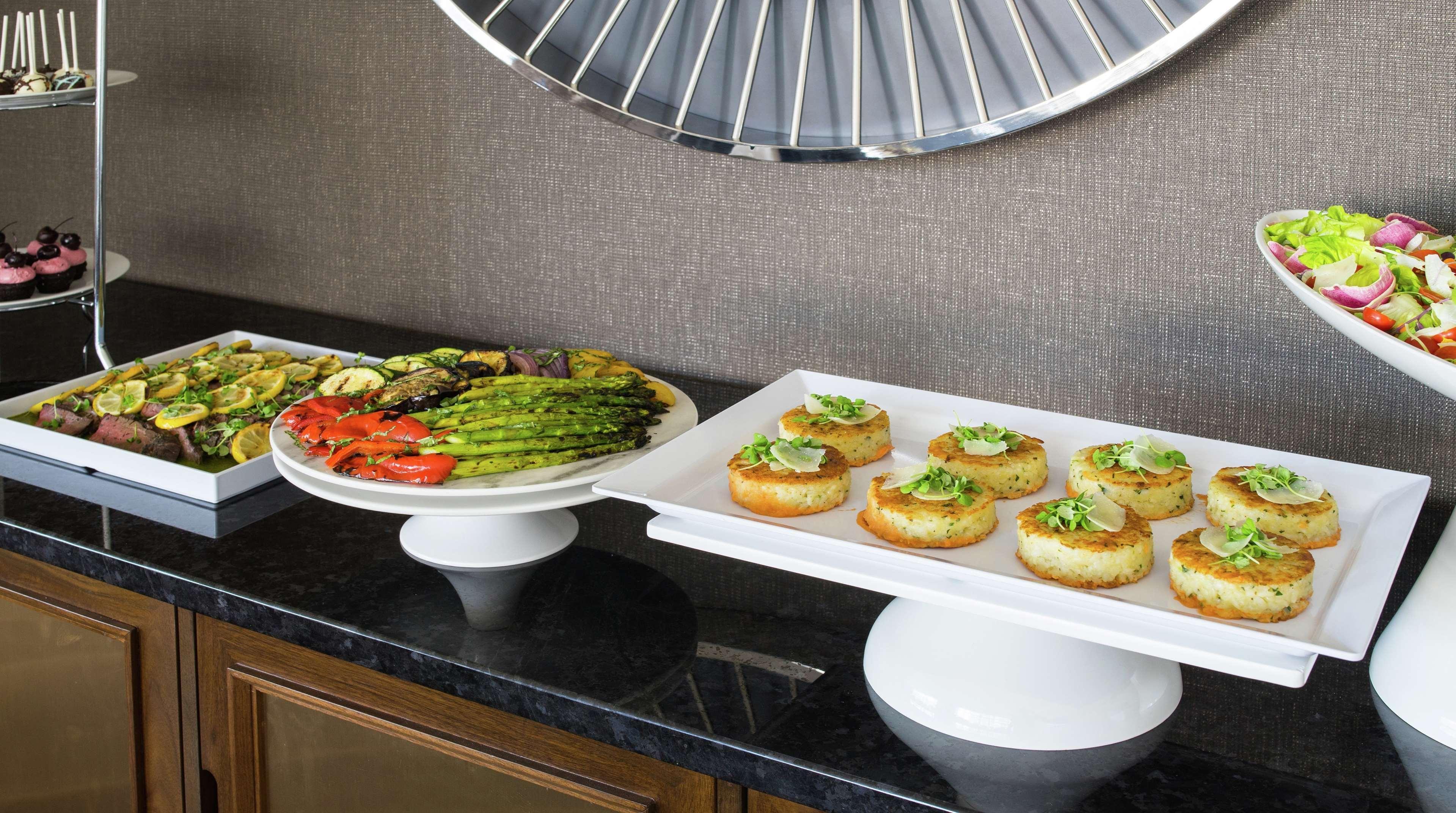 Home2 Suites By Hilton Chicago Mccormick Place מראה חיצוני תמונה