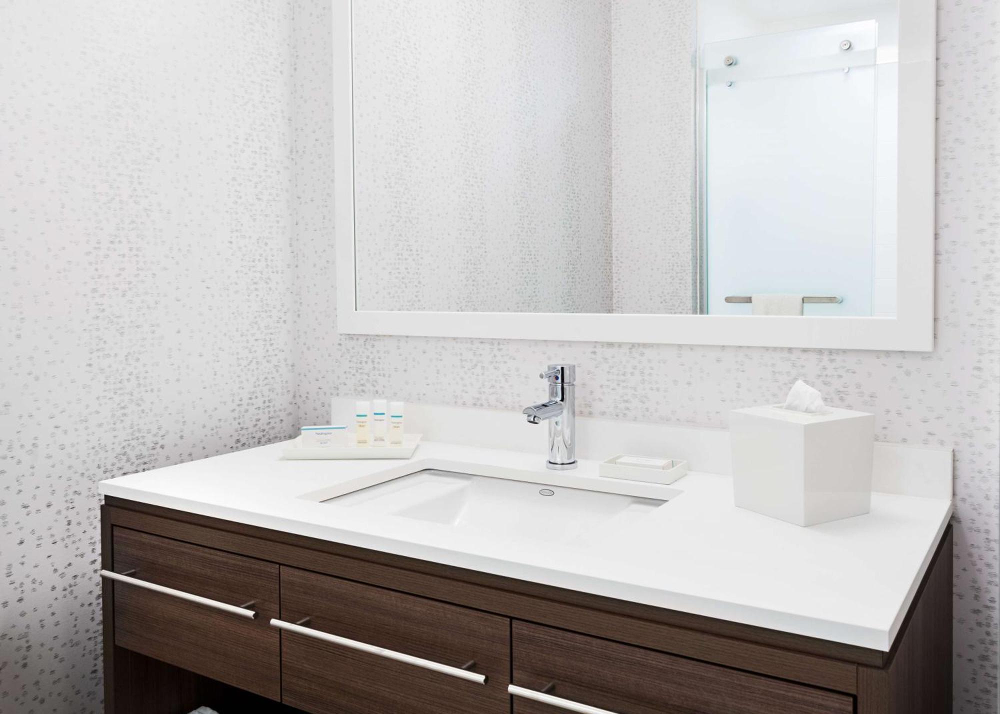 Home2 Suites By Hilton Chicago Mccormick Place מראה חיצוני תמונה